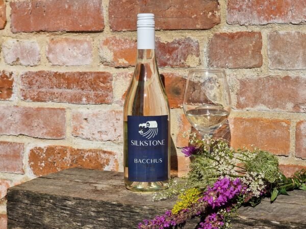 Silkstone Vineyard Bacchus 2023 - Image 3
